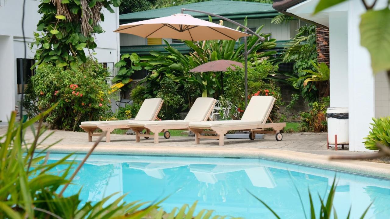เรด ไนท์ การ์เดน อปาร์เตล Hotel Davao ภายนอก รูปภาพ