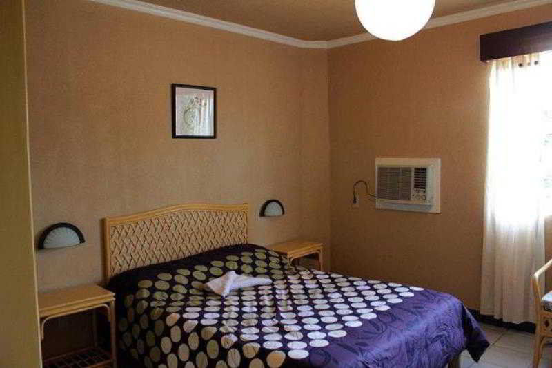 เรด ไนท์ การ์เดน อปาร์เตล Hotel Davao ภายนอก รูปภาพ